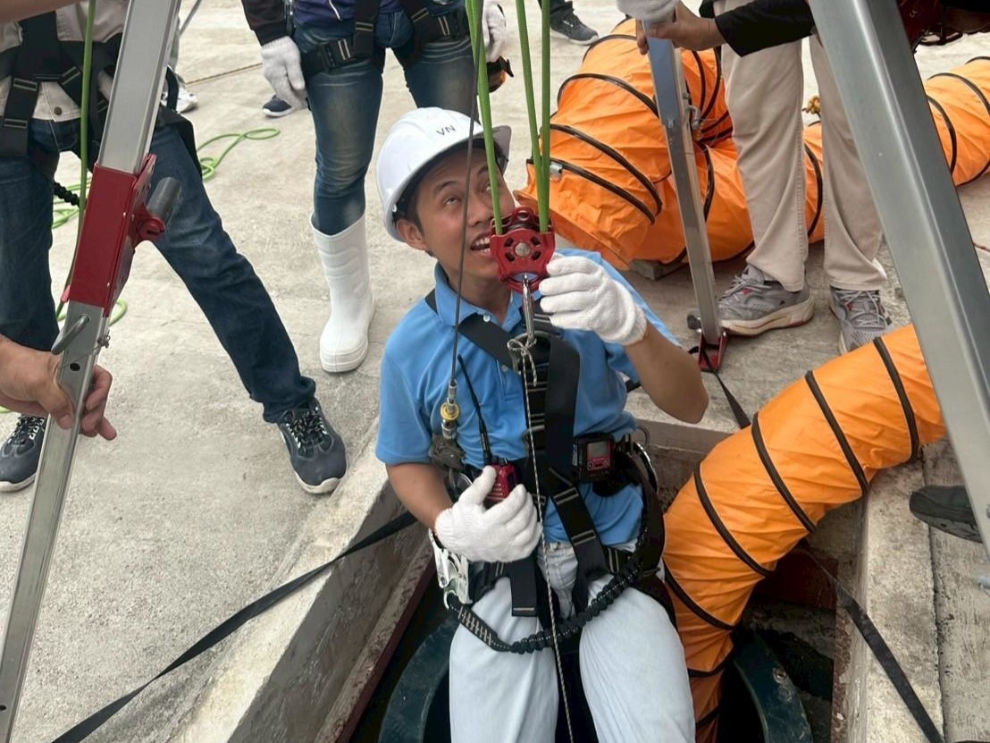 LINE_ALBUM_Quality _ Safety_250603_8